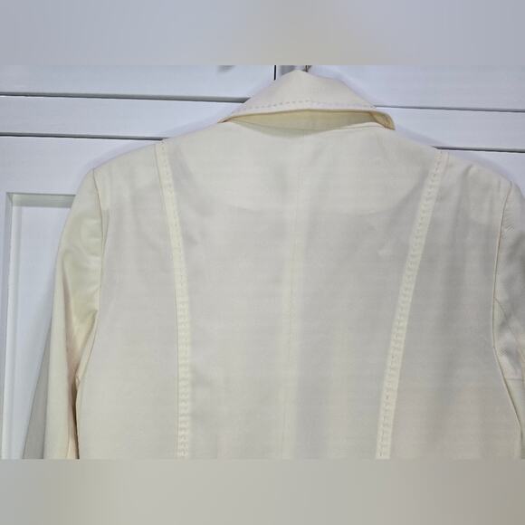 G.I.L.I. Cream Blazer – Size 6 - Picture 14 of 16